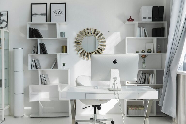 Consejos prácticos para organizar un espacio de trabajo eficiente en casa